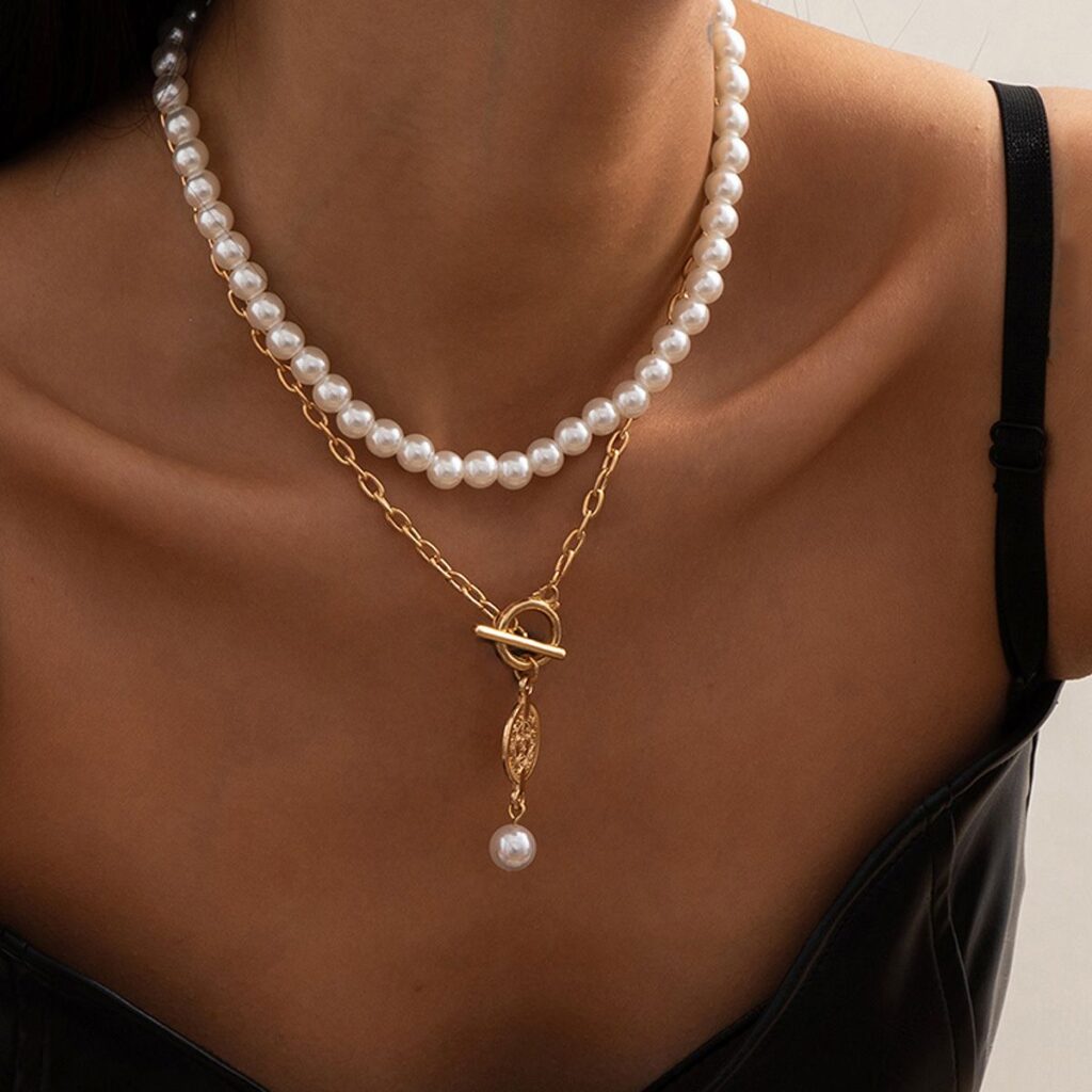 Pearl String Chain OT Buckle Coin Pendant Necklace