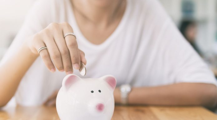 Some Money-Saving Hacks Students Should Know in 2022
