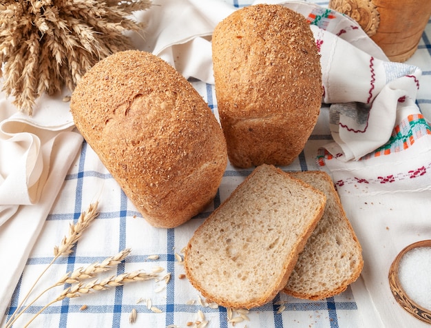Atta Bread : Easty Wheat Atta Bread Recipe