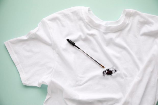 how to remove pen ink from clothes after drying